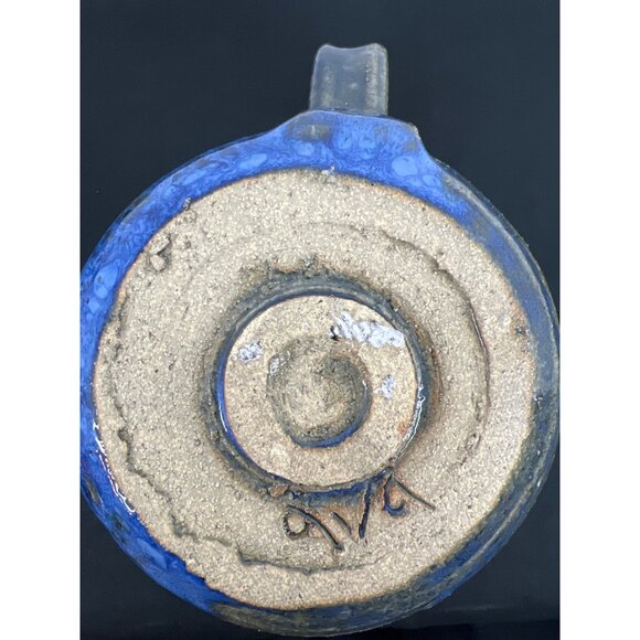 Handcrafted Ceramic Mug With Handle - Picture 6 of 6